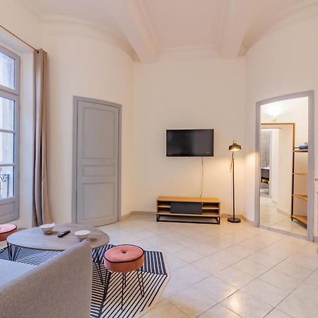 Spacieux Appartement En Plein Coeur De Béziers Buitenkant foto