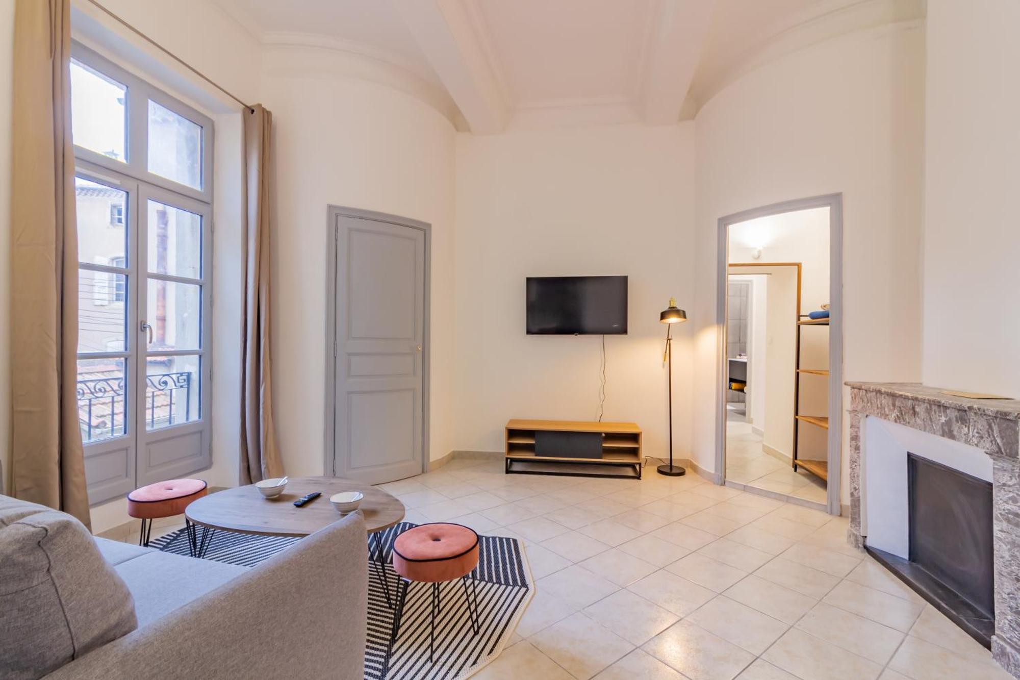 Spacieux Appartement En Plein Coeur De Béziers Buitenkant foto