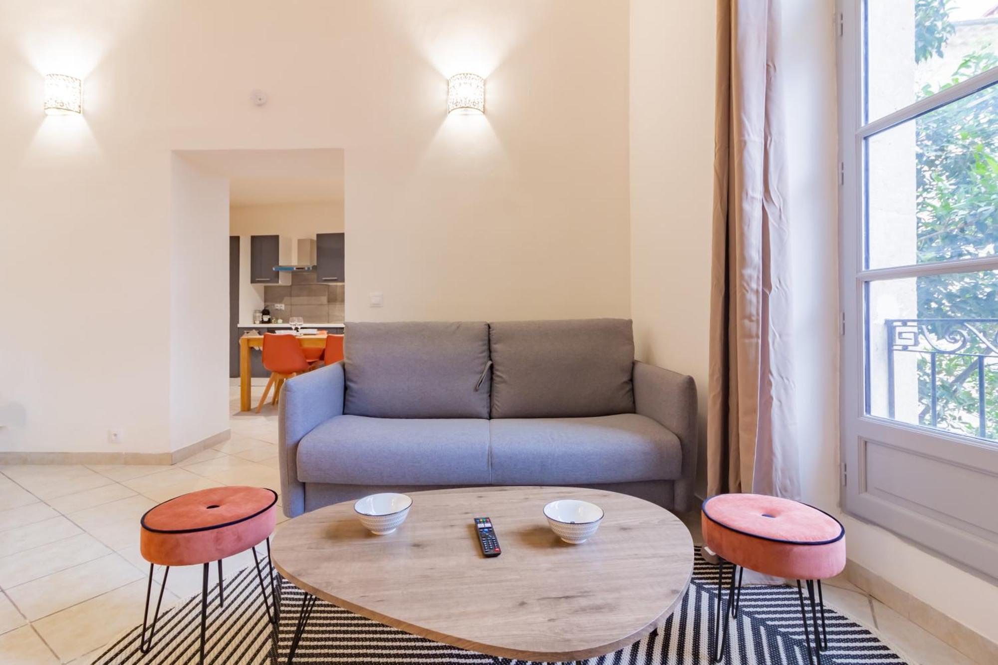 Spacieux Appartement En Plein Coeur De Béziers Buitenkant foto